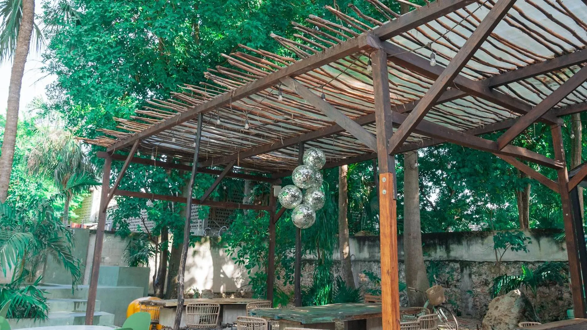 Escentrike Hostal Mérida Konukevi